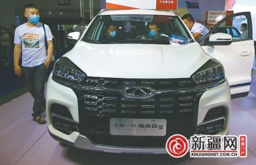 第一期汽車展銷會疊加三重優(yōu)惠 廠家讓利 贈送交強(qiáng)險(xiǎn) 以舊換新補(bǔ)貼